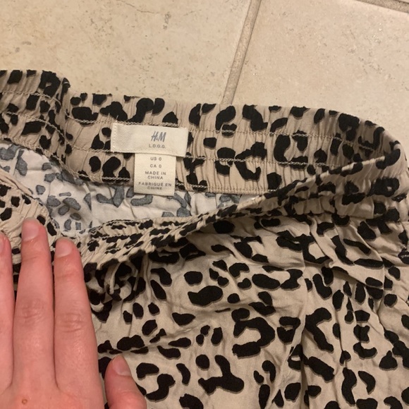 Cheetah skirt - Picture 3 of 3